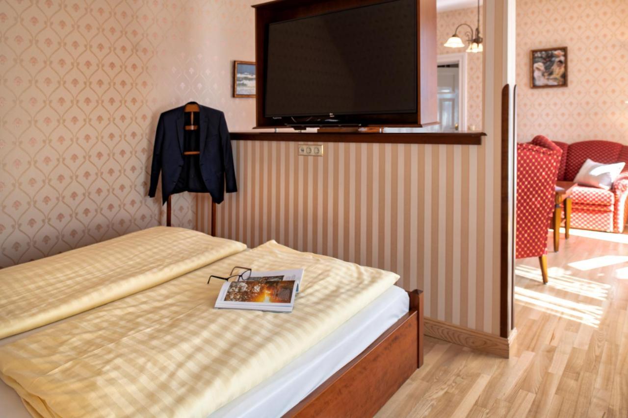Recknitztal-Hotel مارلوف المظهر الخارجي الصورة